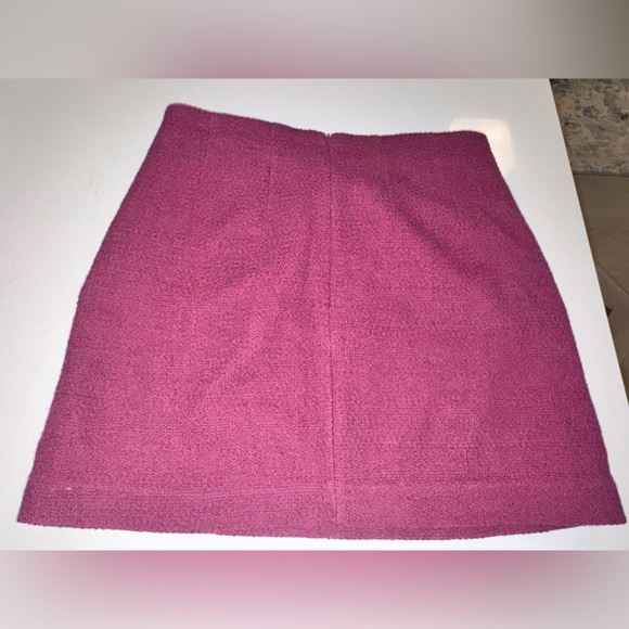 Aritzia Babaton Kinsley Mini Skirt in Elixir Purple size 8 - Picture 2 of 8